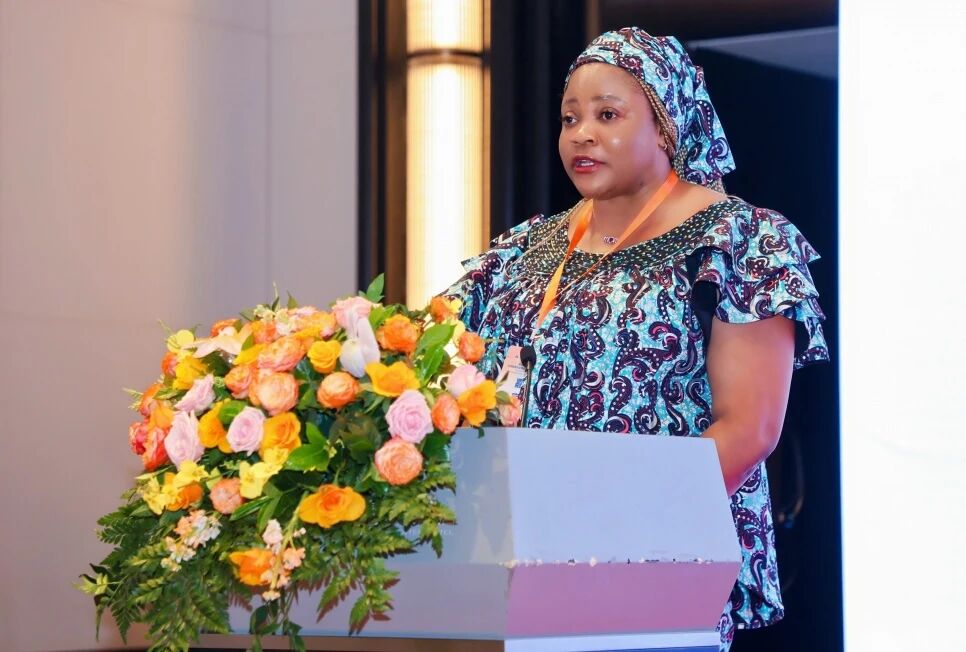 1-260R41H05b39.jpg 1-260R41H05b39.jpg