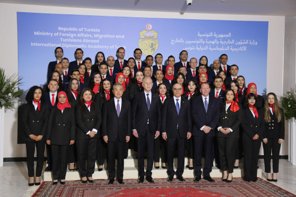 突尼斯国际外交学院举行启用仪式(图3)